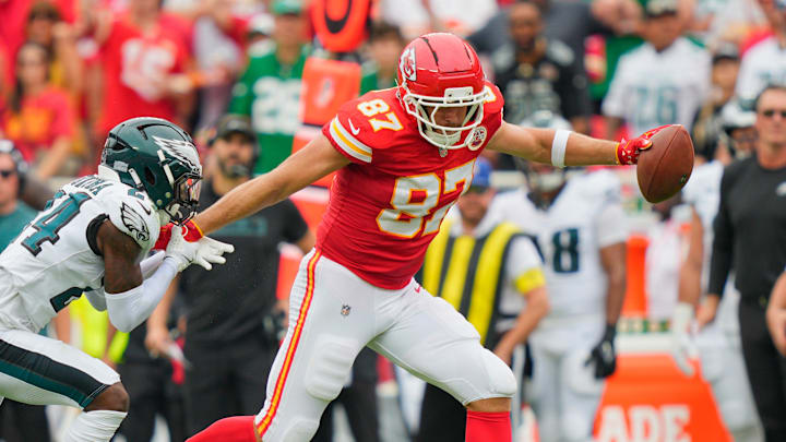 Travis Kelce had four catches Sunday, but he failed to bring in a ball that was intercepted.
