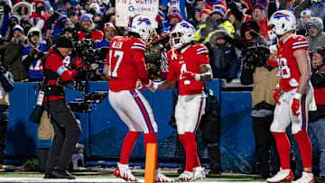 New England Patriots v Buffalo Bills