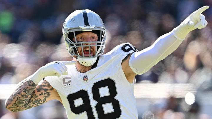 Las Vegas Raiders defensive end Maxx Crosby (98)