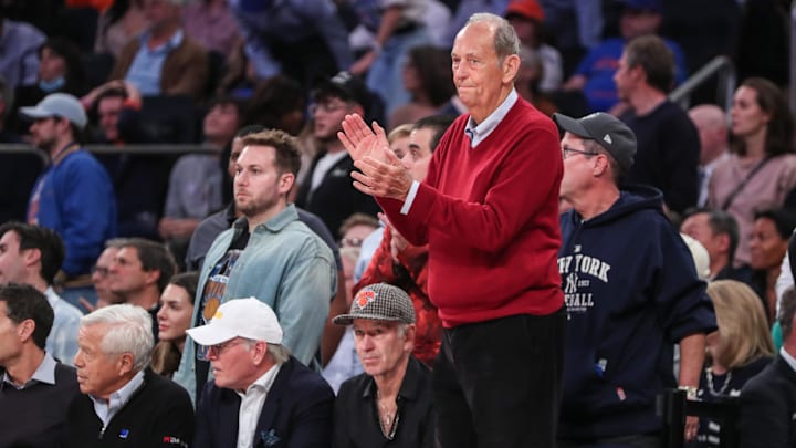 Oct 25, 2023; New York, New York, USA; U.S. former senator and Basketball hall of fame member Bill Bradley at Madison Square Garden. Mandatory Credit: Wendell Cruz-Imagn Images Oct 25, 2023; New York, New York, USA; U.S. former senator and Basketball hall of fame member Bill Bradley at Madison Square Garden. Mandatory Credit: Wendell Cruz-Imagn Images