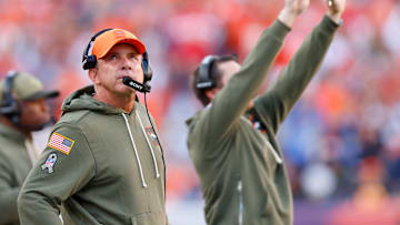 Kansas City Chiefs v Denver Broncos - NFL 2025