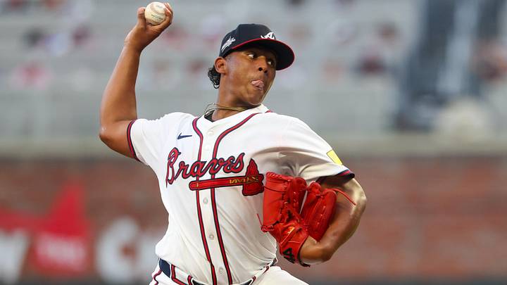 Atlanta Braves starting pitcher Didier Fuentes