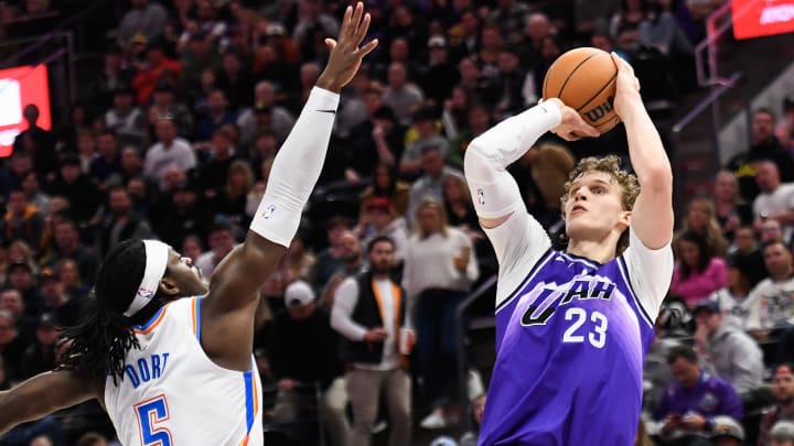 Oklahoma City Thunder v Utah Jazz