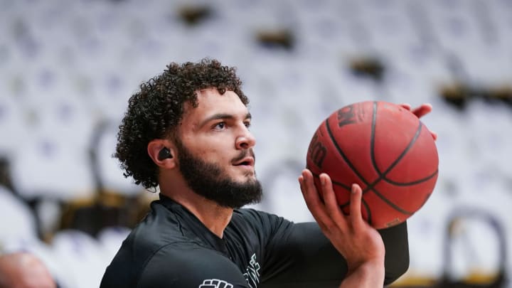 Jan 31, 2022; Laramie, Wyoming, USA; Colorado State Rams forward David Roddy (21) warms up before a game against the Wyoming Cowboys at Arena-Auditorium. Mandatory Credit: Troy Babbitt-USA TODAY Sports