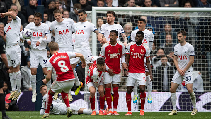 Tottenham Hotspur v Arsenal FC - Premier League