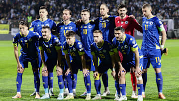 Capitaneada por Edin Dzeko, a Bósnia venceu a Itália para ficar com a última vaga europeia na Copa do Mundo