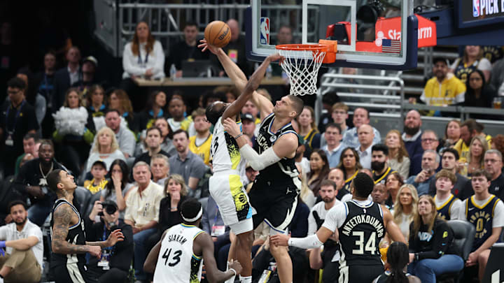 Milwaukee Bucks v Indiana Pacers - Game Two