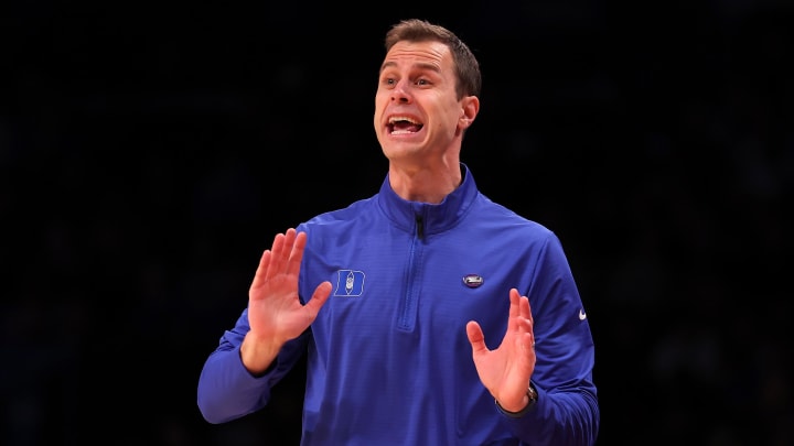 Duke basketball head coach Jon Scheyer