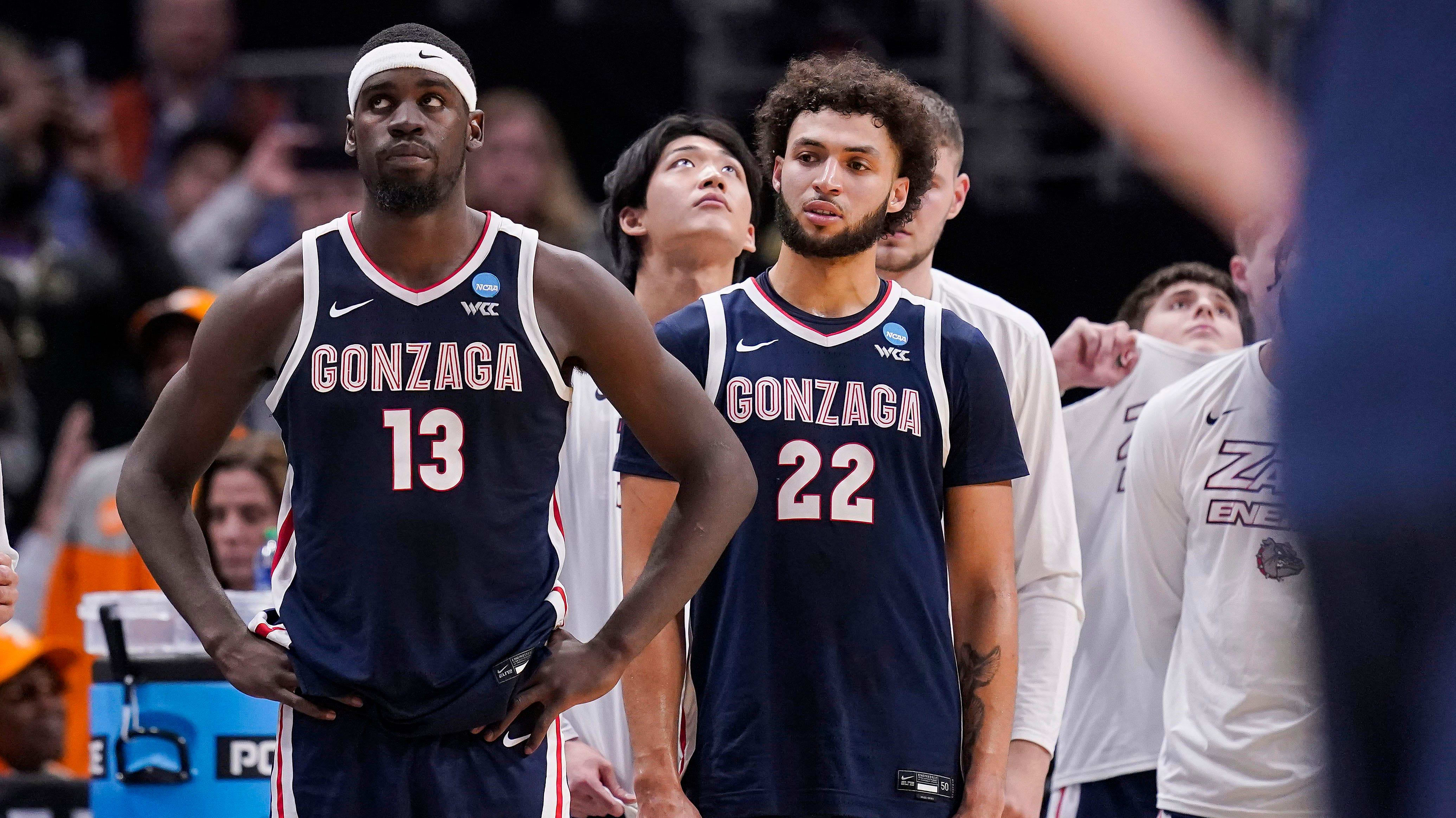 Gonzaga Bulldogs forward Graham Ike (13) and Gonzaga Bulldogs forward Anton Watson (22)