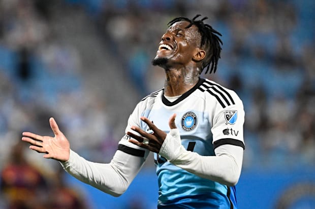 威尔弗里德·扎哈 威尔弗里德·扎哈