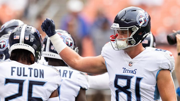 Sep 24, 2023; Cleveland, Ohio, USA; Tennessee Titans tight end Josh Whyle (81) joins the team huddle during warmups before the game against the Cleveland Browns at Cleveland Browns Stadium. Mandatory Credit: Scott Galvin-Imagn Images