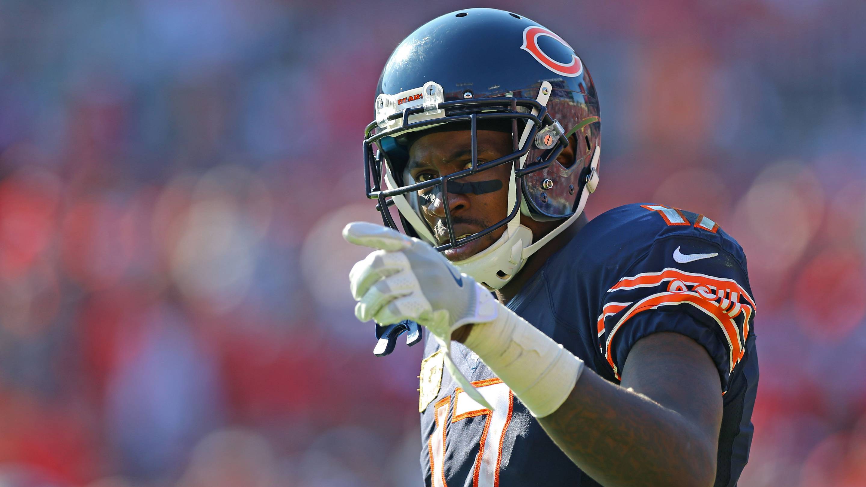 Former Bear and Super Bowl Champ Set to Sign with Team for Official Retirement