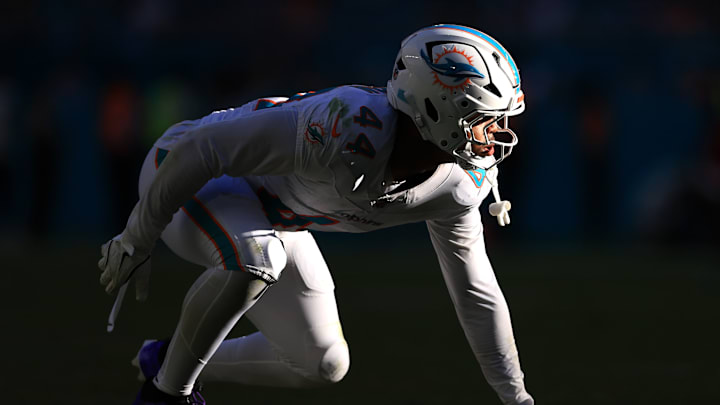 Miami Dolphins defensive end Chop Robinson