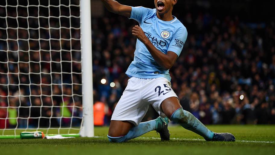 Fernandinho Man City