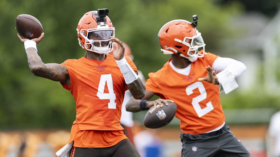 Jun 9, 2026; Berea, OH, USA; Cleveland Browns quarterbacks Deshaun Watson (4) and Shedeur Sanders (2) throw the ball during mandatory mini camp at Cross Country Mortgage Campus. Mandatory Credit: Scott Galvin-Imagn Images Jun 9, 2026; Berea, OH, USA; Cleveland Browns quarterbacks Deshaun Watson (4) and Shedeur Sanders (2) throw the ball during mandatory mini camp at Cross Country Mortgage Campus. Mandatory Credit: Scott Galvin-Imagn Images