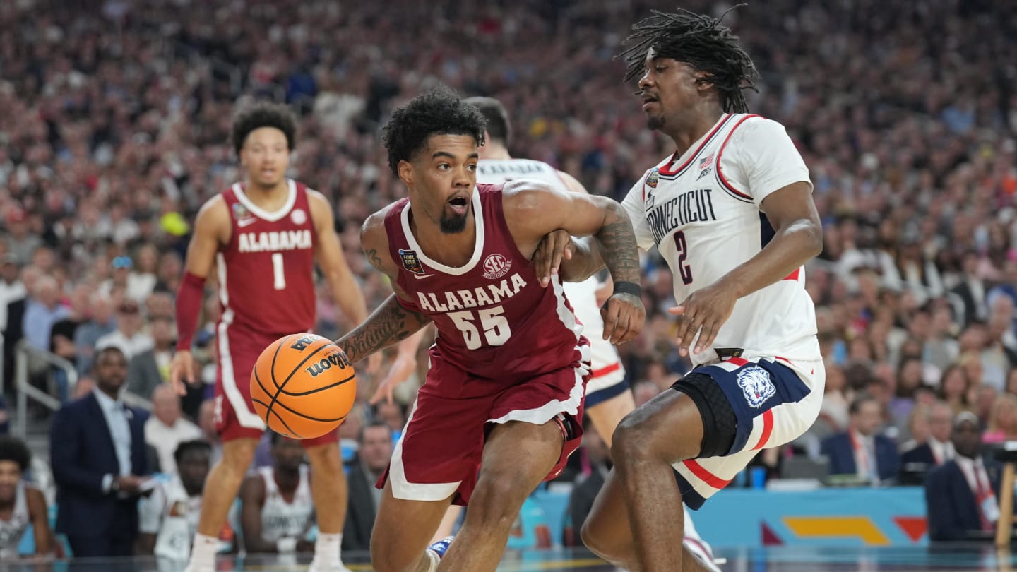 Alabama Guard Aaron Estrada Signs Undrafted Free Agent Deal With