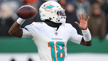 Miami Dolphins quarterback Tyler Huntley warms up before the game against the New York Jets at MetLife Stadium.