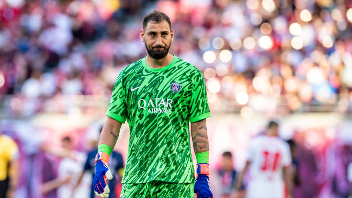 Gianluigi Donnarumma a été le portier numéro 1 du PSG la saison passée. Gianluigi Donnarumma a été le portier numéro 1 du PSG la saison passée.