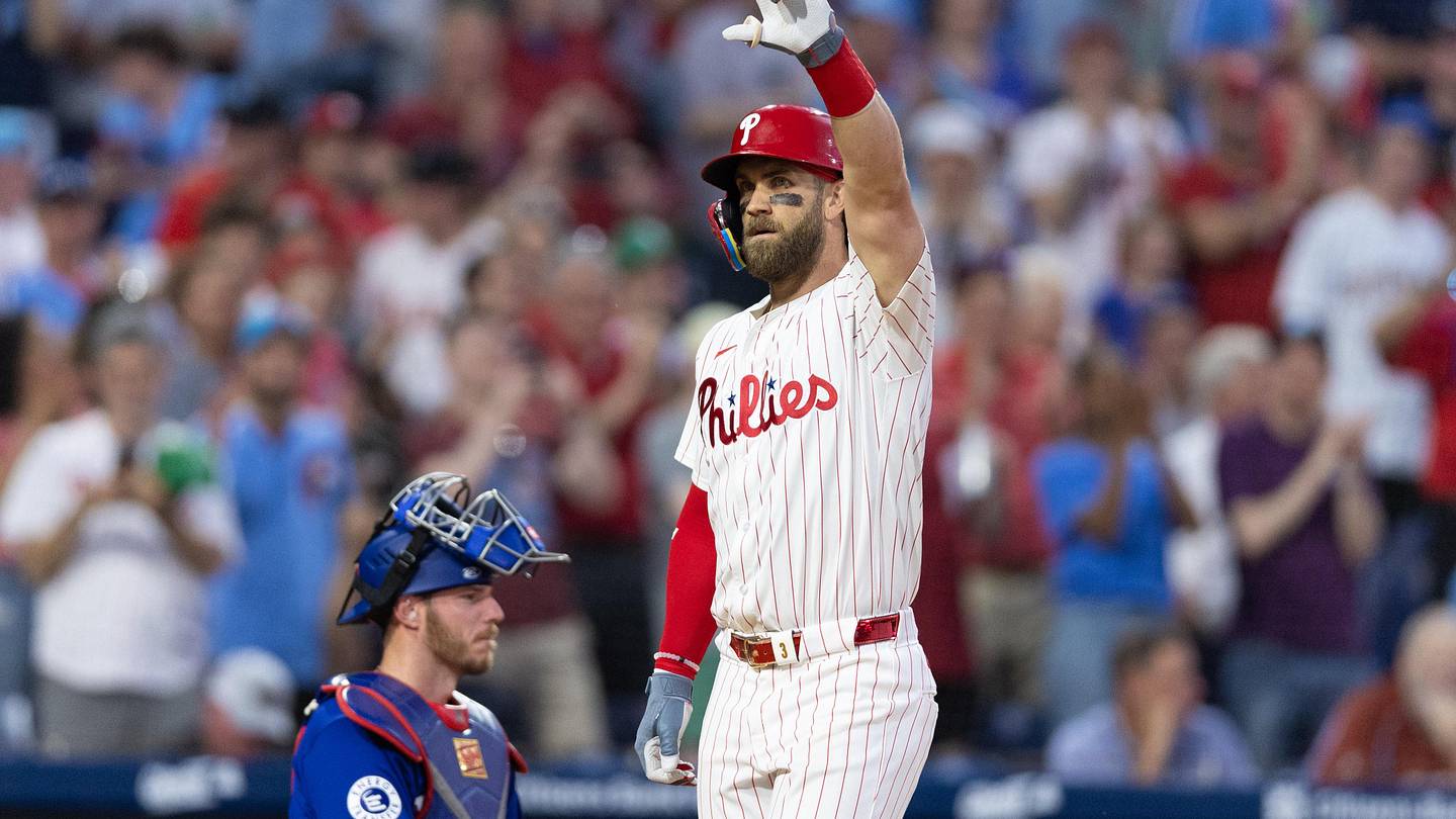 Bryce Harper's Prom Assist On Par With Dwyane Wade In 2013 - Vimarsana News