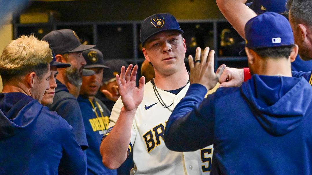 Milwaukee Brewers starting pitcher Kyle Harrison.