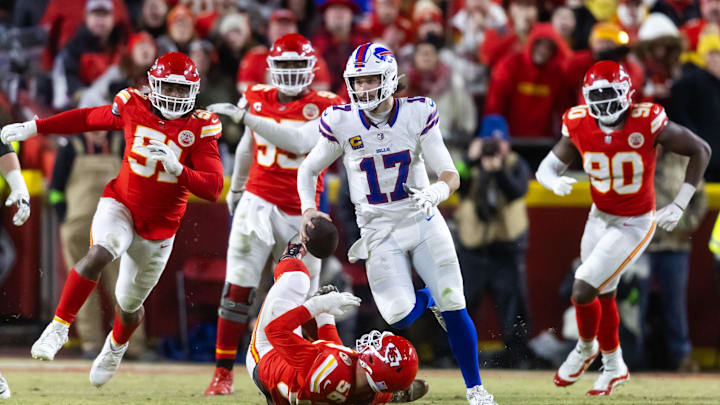 Buffalo Bills quarterback Josh Allen runs the ball against the Kansas City Chiefs during the AFC Championship game