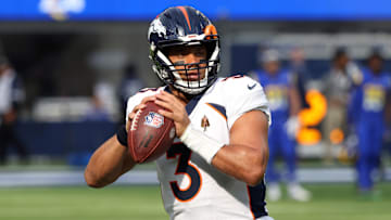 Denver Broncos v Los Angeles Rams