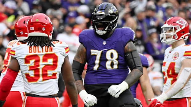 Baltimore Ravens offensive tackle Morgan Moses