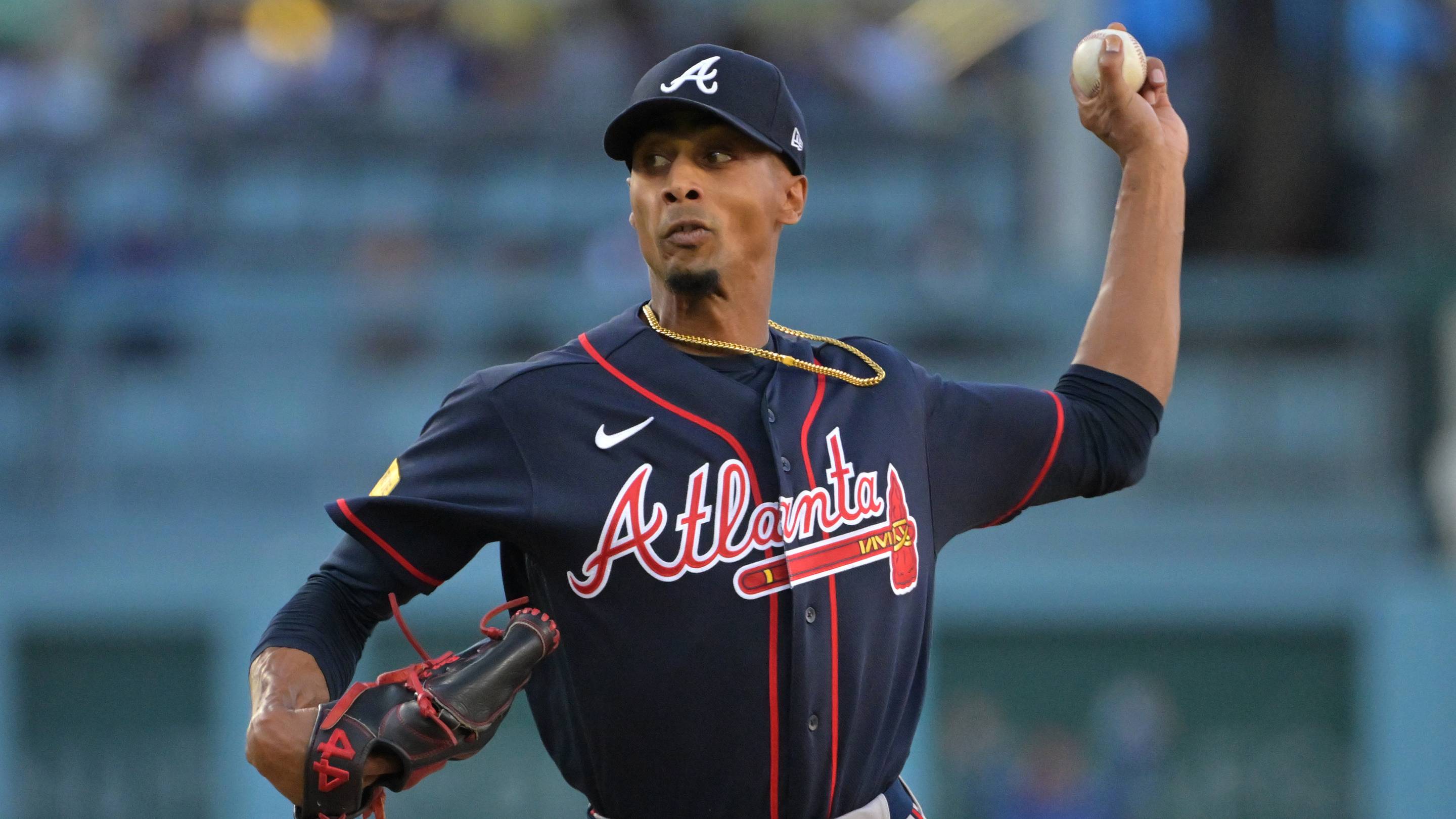 Determining Best Role for Braves' Ray Kerr in 2027