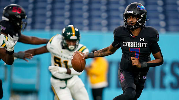 Tennessee State quarterback Draylen Ellis