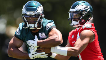 Saquon Barkley (L), Jalen Hurts (R), Philadelphia Eagles