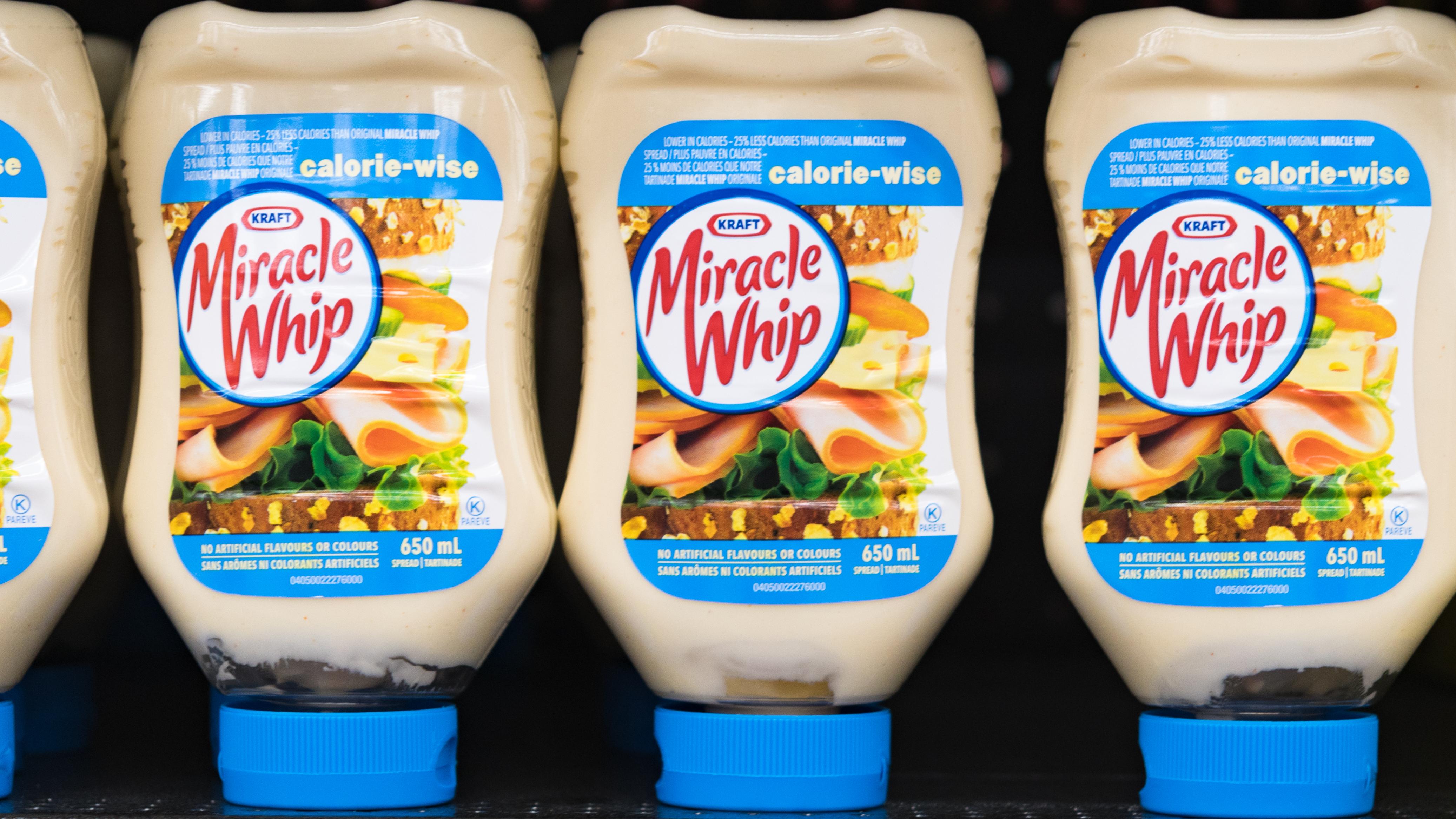 miracle whip dressing Miracle Whip contains fewer calories and fat than Kraft Mayonnaise Miracle Whip Original Dressing, 24