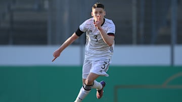 Lukas Ullrich beim Spiel der deutschen U18