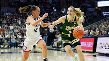 USF graduate guard Sammie Puisis was named to the Ann Meyers Drysdale Award watch list. 