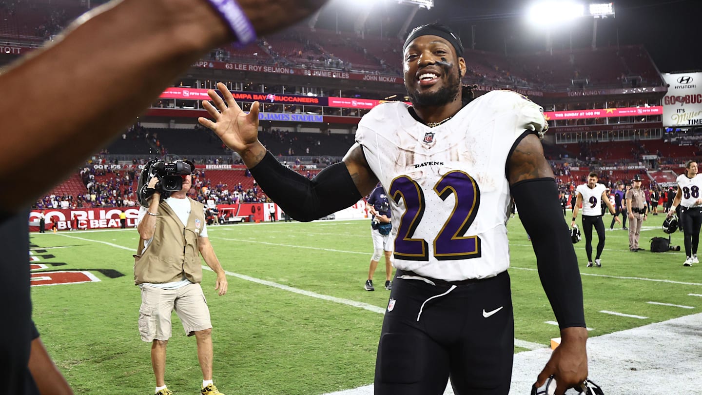 Lamar Jackson Believes Derrick Henry Can Break NFL’s Single-Season Rushing Record