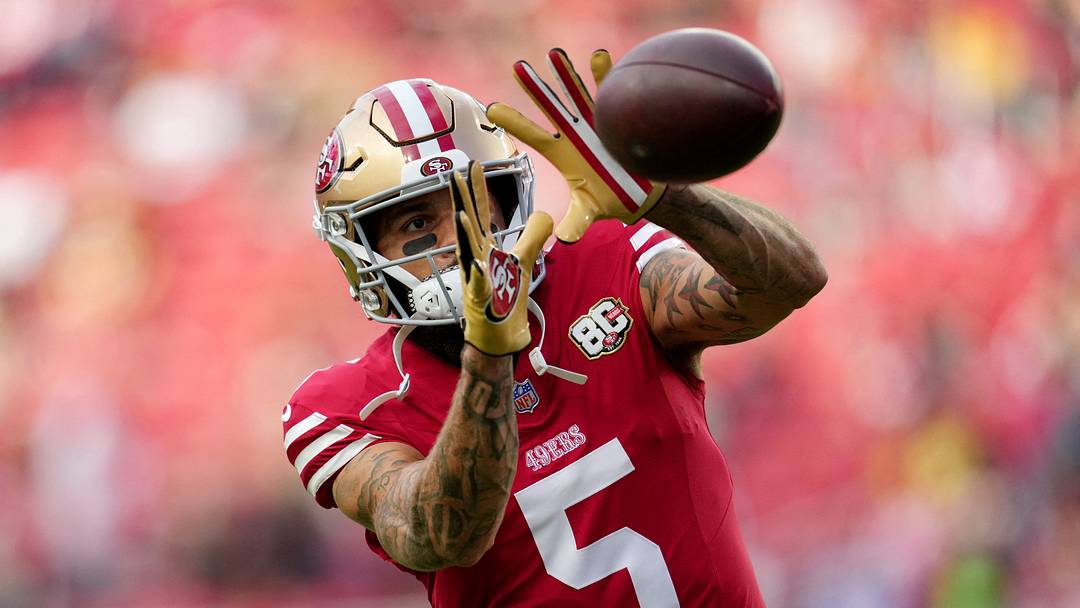 Oct 19, 2026; Santa Clara, California, USA;  San Francisco 49ers wide receiver Mike Evans (5) warms up before the game against the Washington Commanders at Levi's Stadium.  Mandatory Credit: Cary Edmondson-Imagn Images