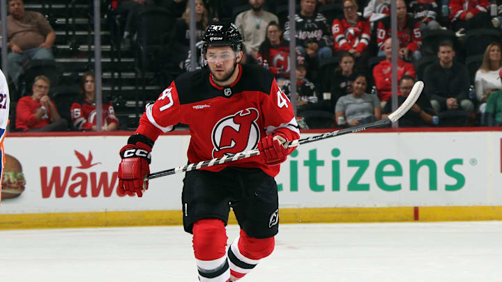 New York Islanders v New Jersey Devils