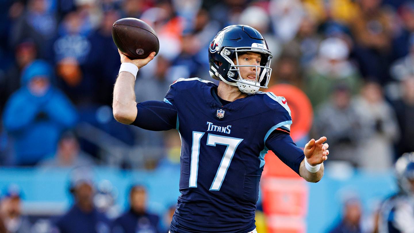 10 NFL free agents still unemployed as teams begin OTAs in 2024 - Vimarsana News