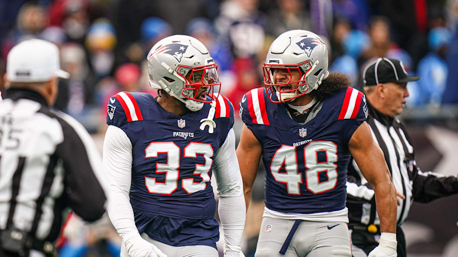 Anfernee Jennings and Jahlani Tavai