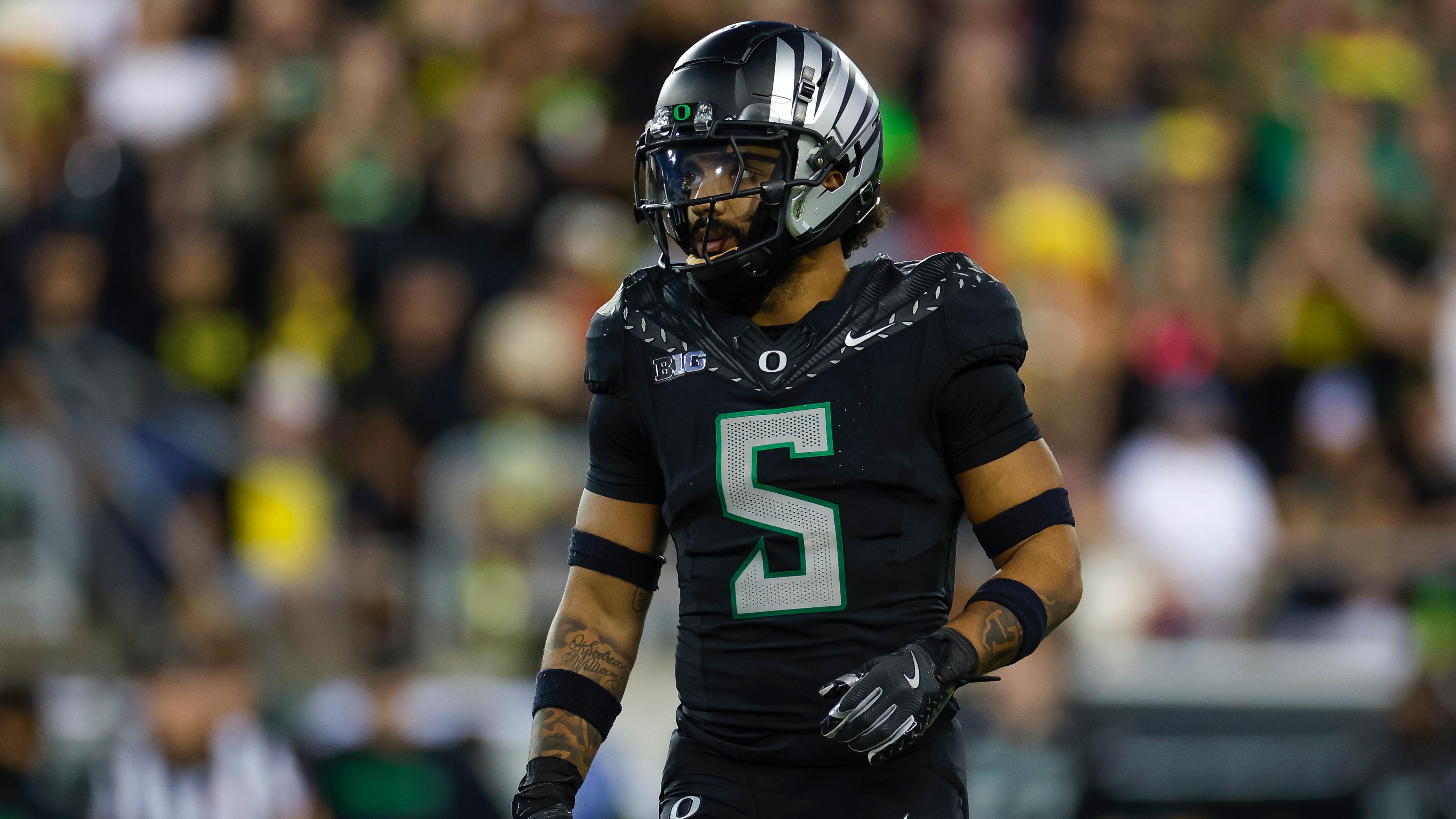 Oregon's Kobe Savage Declares for 2025 NFL Draft