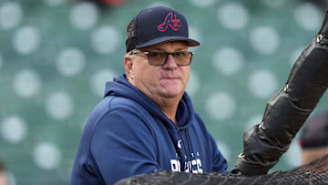 Aug 25, 2023; San Francisco, California, USA; Atlanta Braves hitting coach Kevin Seitzer (34) before the game against the San Francisco Giants at Oracle Park. Mandatory Credit: Darren Yamashita-Imagn Images