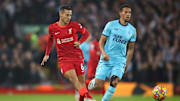 Thiago vive grande fase com a camisa do Liverpool