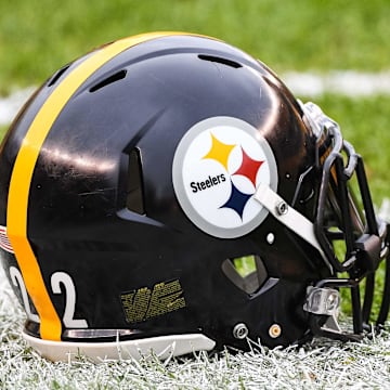 Oct 28, 2018; Pittsburgh, PA, USA; A Pittsburgh Steelers helmet sits on the field before the game between the Pittsburgh Steelers and the Cleveland Browns at Heinz Field. Mandatory Credit: Jeffrey Becker-Imagn Images
