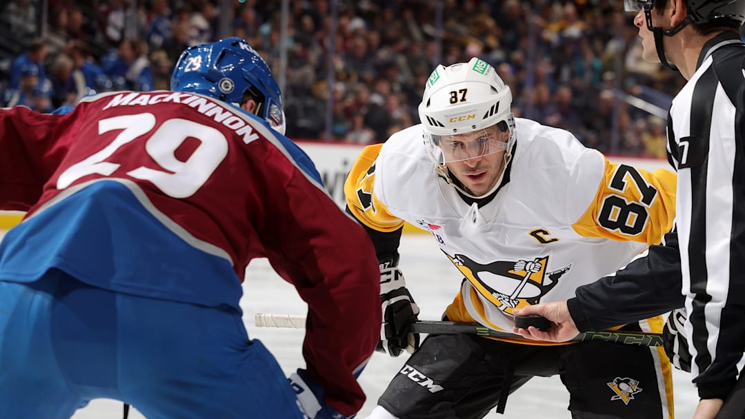 Pittsburgh Penguins v Colorado Avalanche