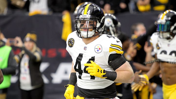 Dec 25, 2017; Houston, TX, USA; Pittsburgh Steelers outside linebacker Tyler Matakevich (44) prior to the game against the Houston Texans at NRG Stadium. Mandatory Credit: Erik Williams-Imagn Images