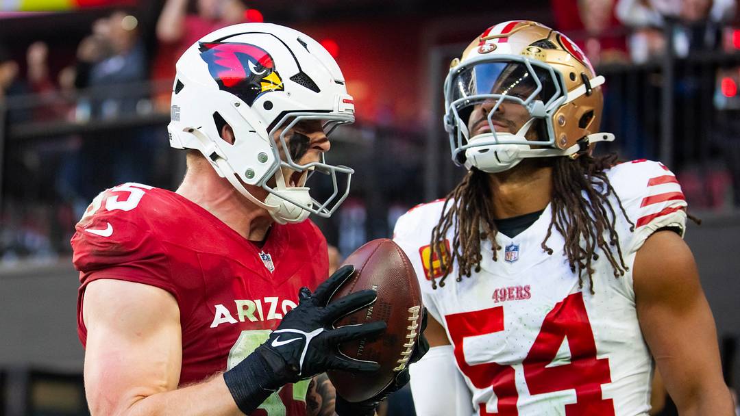Jan 5, 2025; Glendale, Arizona, USA; Arizona Cardinals tight end Trey McBride (85) celebrates after catching a touchdown pass against San Francisco 49ers linebacker Fred Warner (54) in the first half at State Farm Stadium. Mandatory Credit: Mark J. Rebilas-Imagn Images Jan 5, 2025; Glendale, Arizona, USA; Arizona Cardinals tight end Trey McBride (85) celebrates after catching a touchdown pass against San Francisco 49ers linebacker Fred Warner (54) in the first half at State Farm Stadium. Mandatory Credit: Mark J. Rebilas-Imagn Images