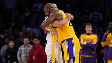 Golden State Warriors v Los Angeles Lakers