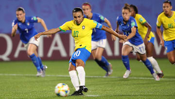 Jogadora é a maior de todos os tempos