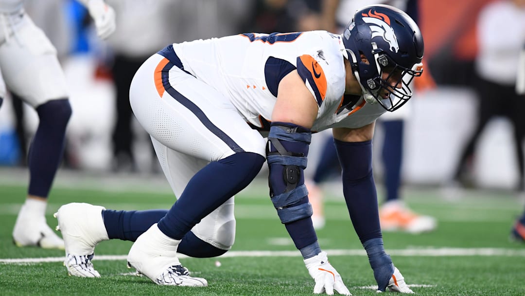 CINCINNATI, OH - DECEMBER 28: Denver Broncos Defensive Lineman Zach Allen (99) lines up for a play during the NFL, American Football Herren, USA football game between the Denver Broncos and the Cincinnati Bengals on December 28, 2024, at Paycor Stadium in Cincinnati, Ohio. CINCINNATI, OH - DECEMBER 28: Denver Broncos Defensive Lineman Zach Allen (99) lines up for a play during the NFL, American Football Herren, USA football game between the Denver Broncos and the Cincinnati Bengals on December 28, 2024, at Paycor Stadium in Cincinnati, Ohio.