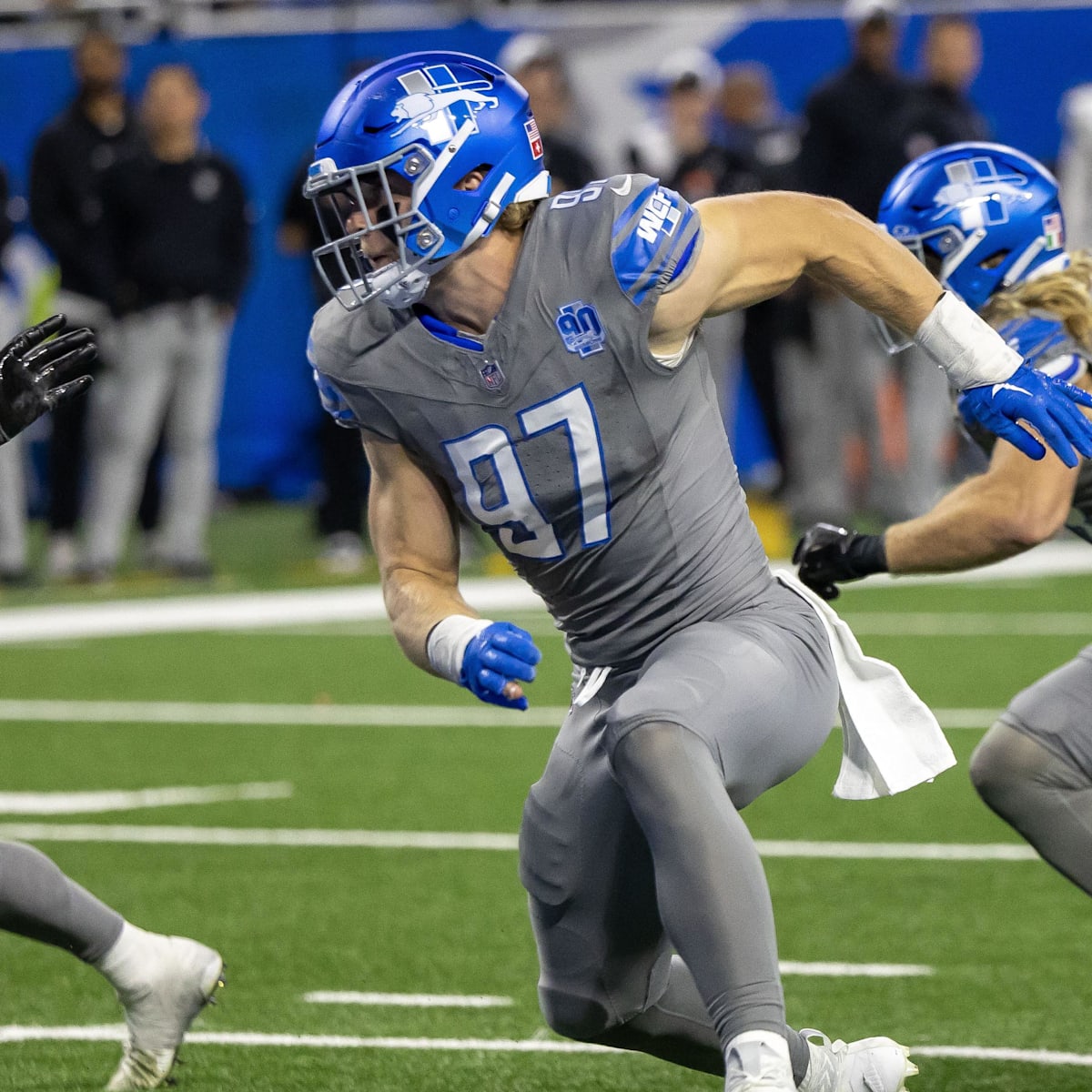 🚨Maxx Crosby Stops Practice After Seeing Lions Rookies Beat 3 Coaches in a Row – Maxx Crosby Just Says 'WHAT THE—?!'.D