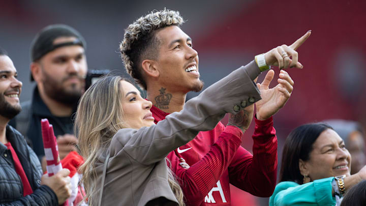 Liverpool FC v Aston Villa - Premier League